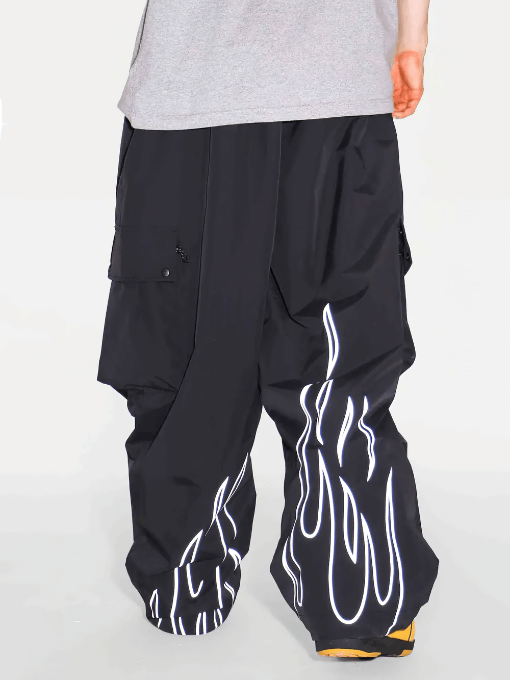 Reflective Flame Waterproof Snowboard Pants - SF4265 with loose fit, reflective flame pattern, and adjustable waist for snowboarding.