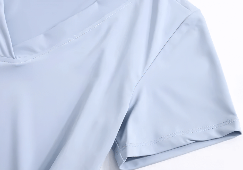 Alt Tag: Ruched Drawstring Side Yoga Short Sleeve T-Shirt - SF4380 light blue V-neck short sleeve yoga top close-up sleeve detail