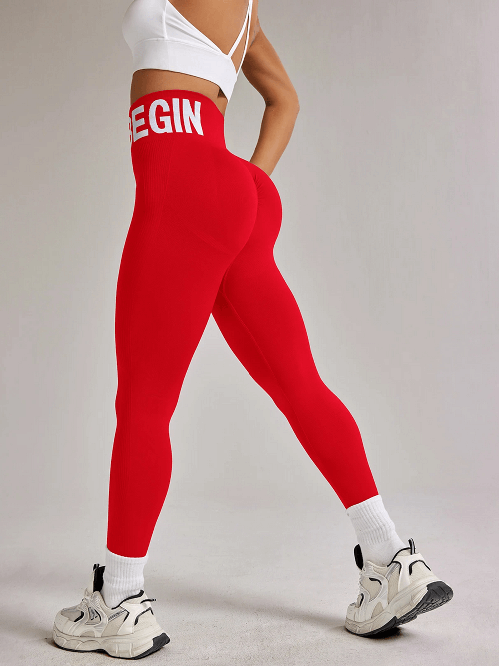 Seamless High Waist Gym Leggings with Scrunch - SF4005 in red, perfect for yoga and gym workouts.