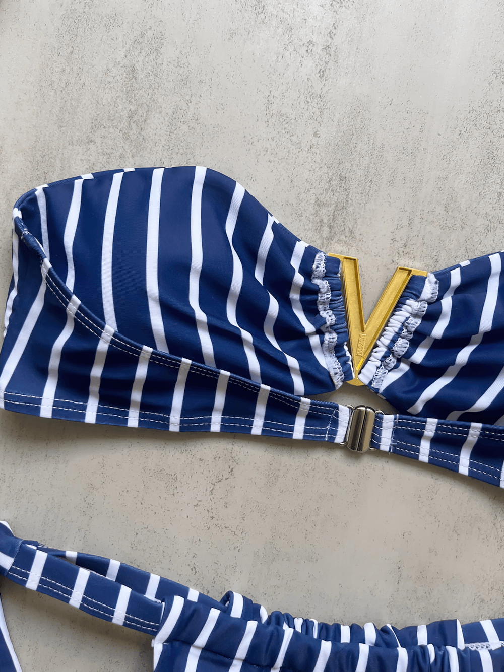Sexy Female Stripe Bandeau Micro Bikini Set - SF4724 close-up of the navy striped bandeau top with V-front detail.