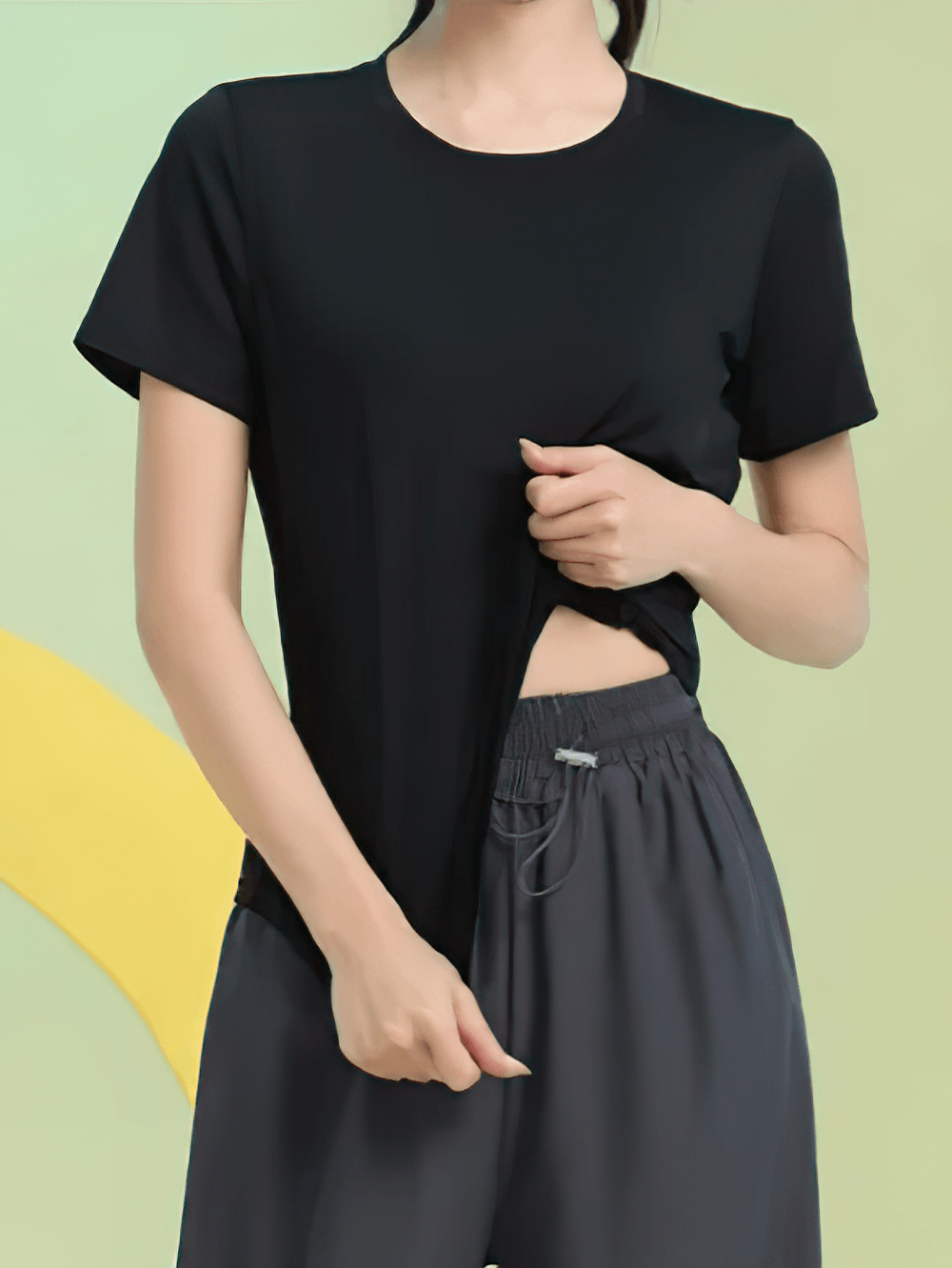 Alt Tag: Short Sleeve Breathable Training T-Shirt for Women's - SF4435 black loose-fit quick-dry yoga tee with breathable side mesh panels