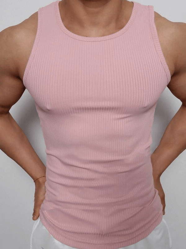 Man wearing a pink elastic breathable men's tank top for training, SF1359, with O-neck design, perfect for summer workouts.