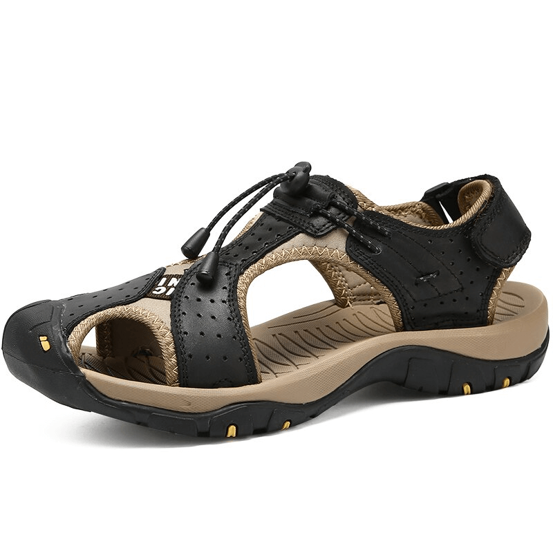 Sporty leather casual men's sandal with adjustable buckles and rubber outsole, ideal for comfort and style. SKU: SF1418