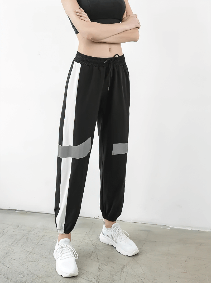 Black and white contrast stripe joggers, SF2055, showcasing stylish elastic waist and athletic fit, perfect for modern active wear