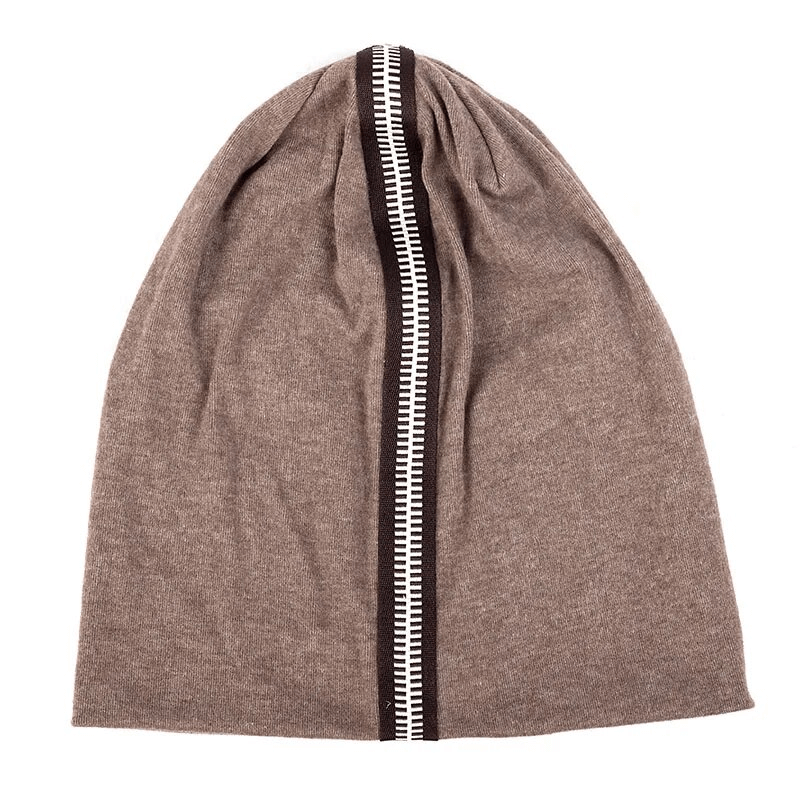 Stylish unisex cotton soft beanie with decorative zipper and geometric pattern, fits head circumferences 48-52cm, perfect for warmth and style.