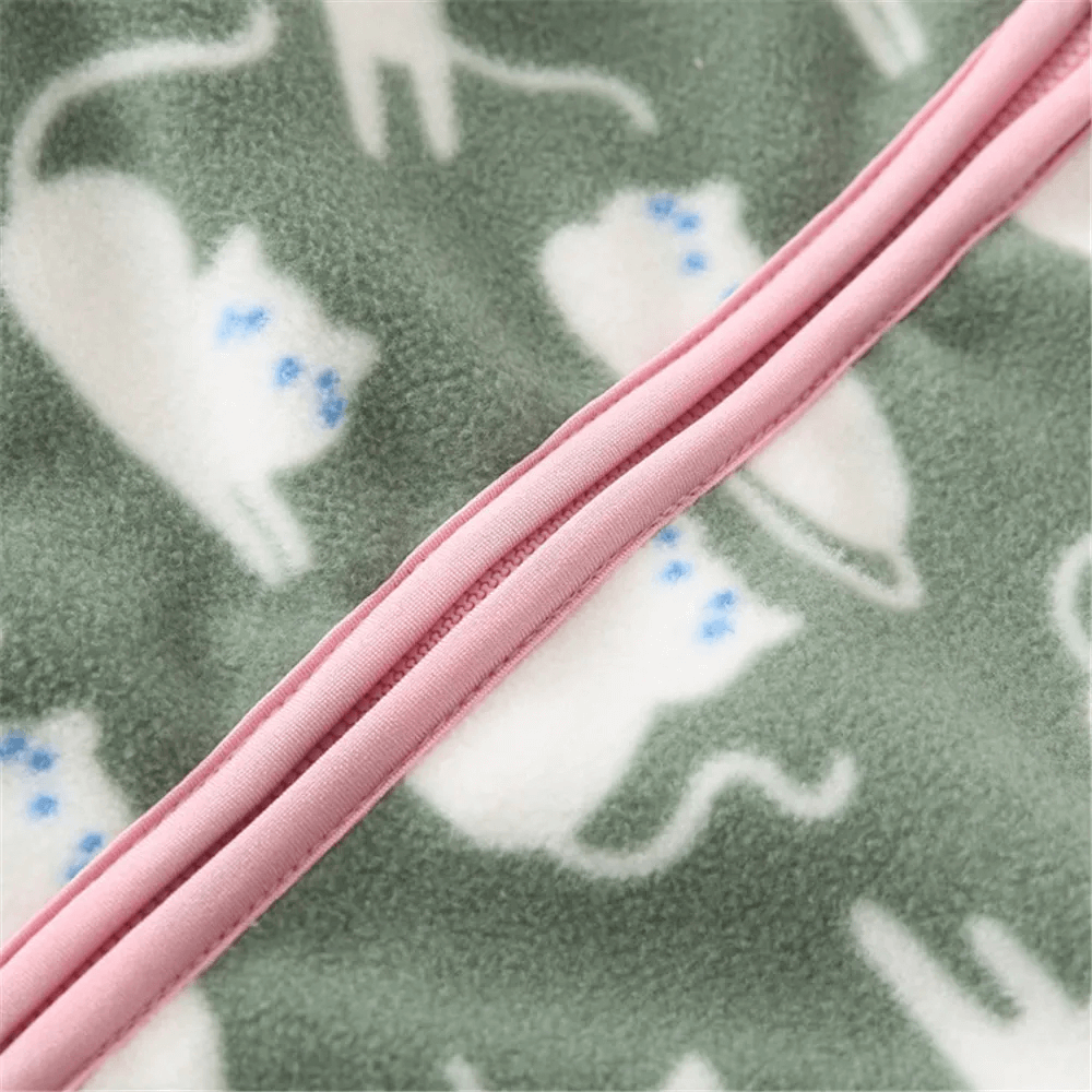 Stylish Fleece Jacket with Print for Boys and Girls - SF3537 showcasing cute cat print and cozy fabric.