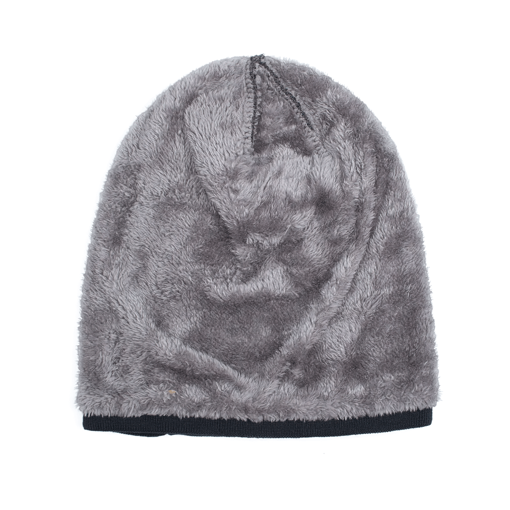 Gray knit beanie with soft fleece lining for warmth, perfect for outdoor activities or casual wear in winter.