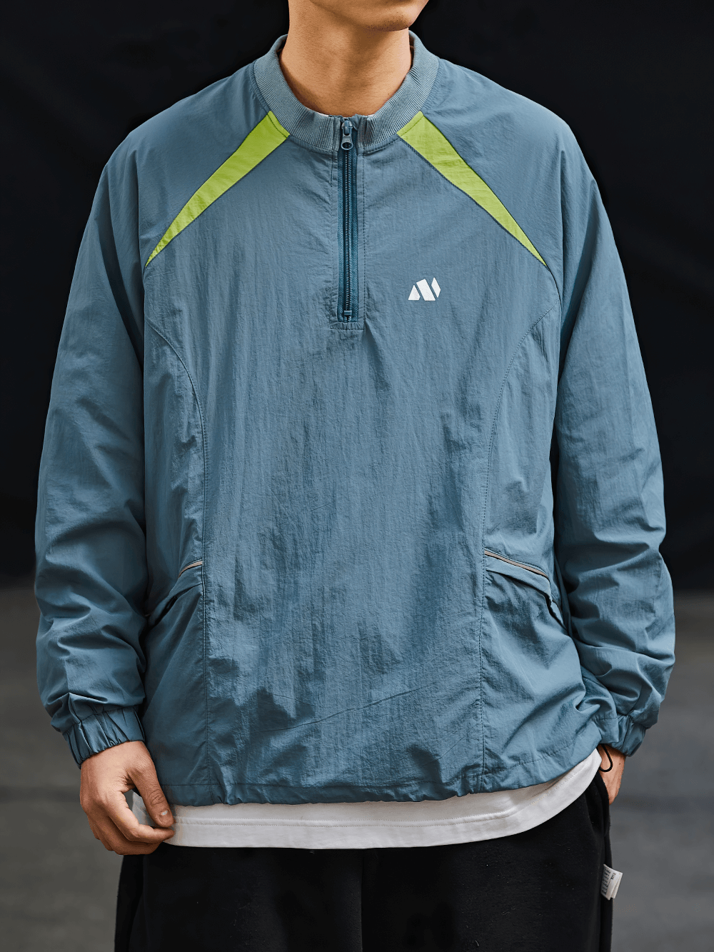 Stylish blue men's lightweight zip sports jacket SF2275 with green accents, perfect for streetwear or sports activities.