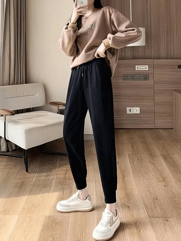 Stylish Women's Sports Pants with High Waist and Cuffs - SF1661