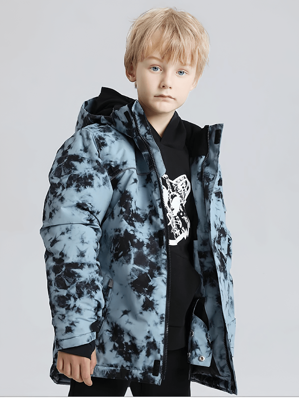 Boy wearing Thermal Coldproof Skiing Jacket for Snow Sports - SF3581, perfect for winter adventures and snow sports.