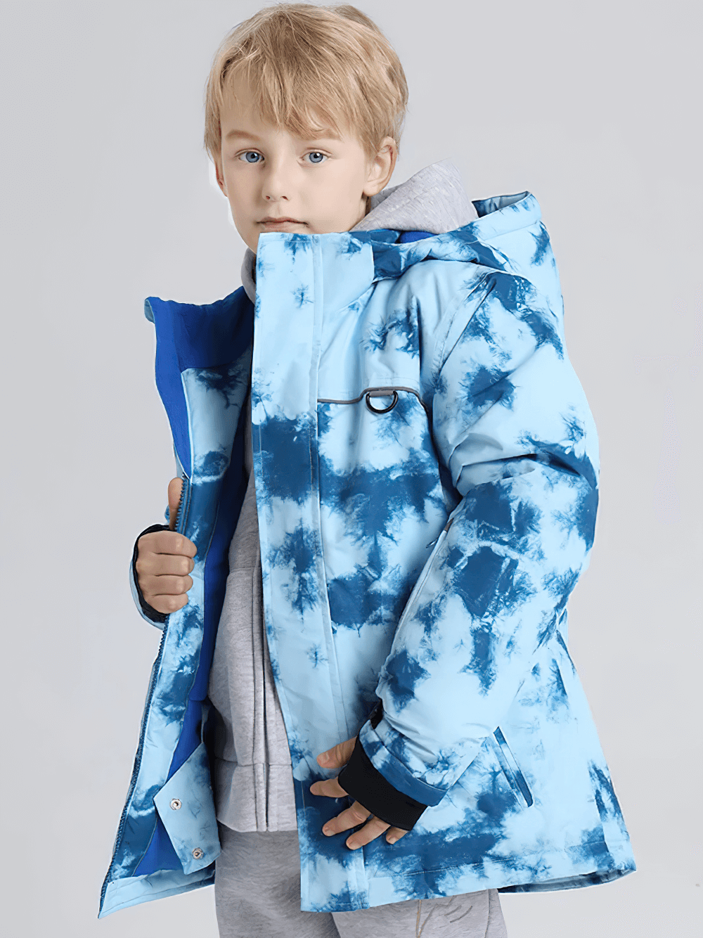 Boy wearing Thermal Coldproof Skiing Jacket for Snow Sports - SF3581, blue and white design, ready for winter fun.