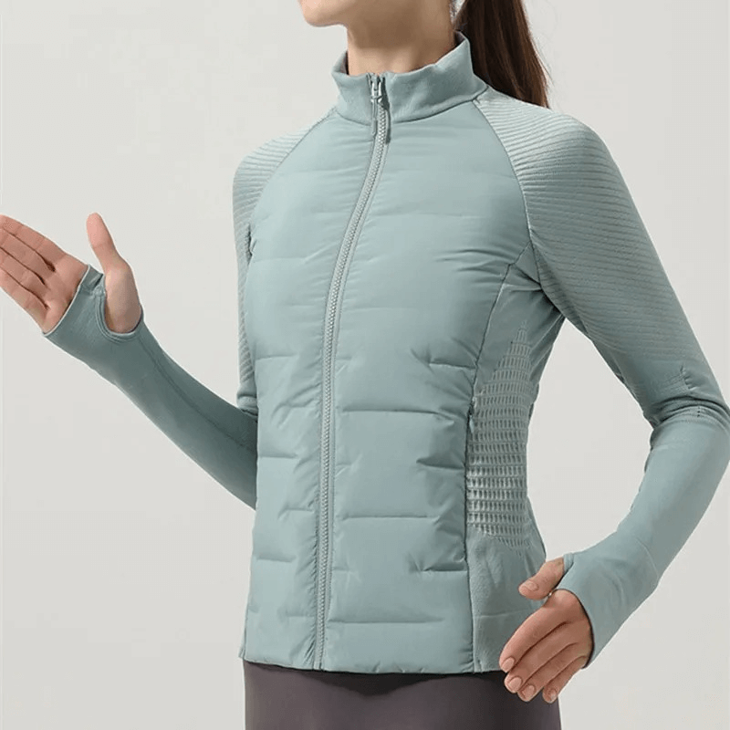 Thin sports women's down jacket with elastic sleeves, breathable polyester, SF1816. Ideal for active lifestyle, zipper closure visible.