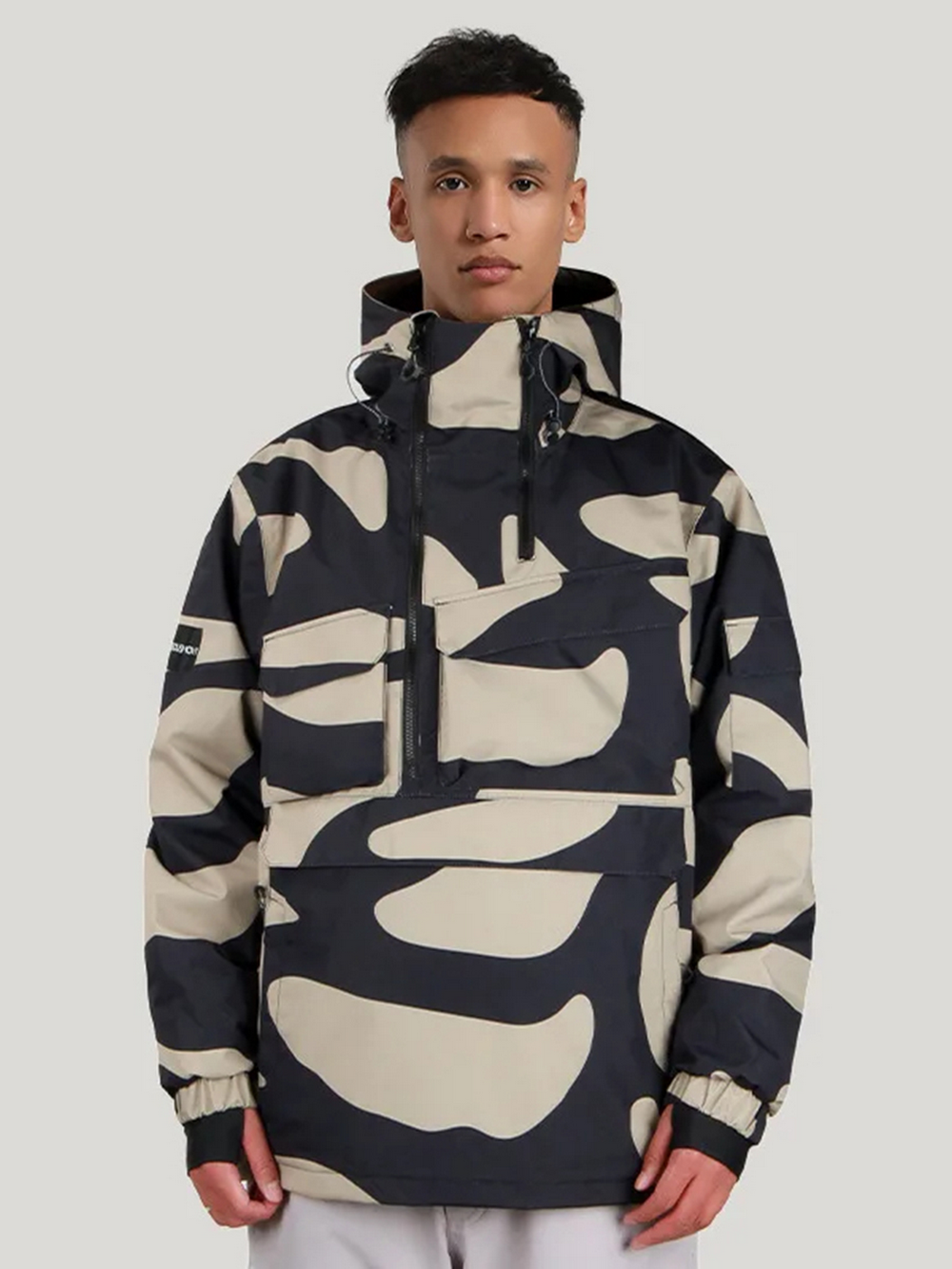 Unisex windproof and waterproof ski jacket SF2067 in camouflage pattern, perfect for outdoor skiing and snowboarding adventures.