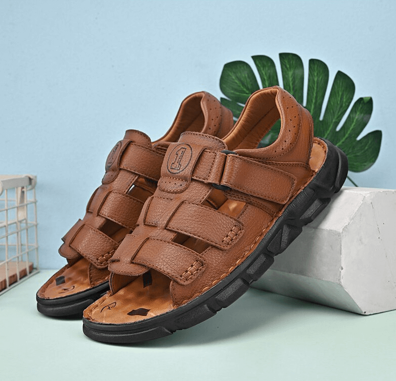Vintage men's leather sandals with soft bottom, perfect for outdoor trekking. Features rubber outsole and EVA insole for comfort and traction.