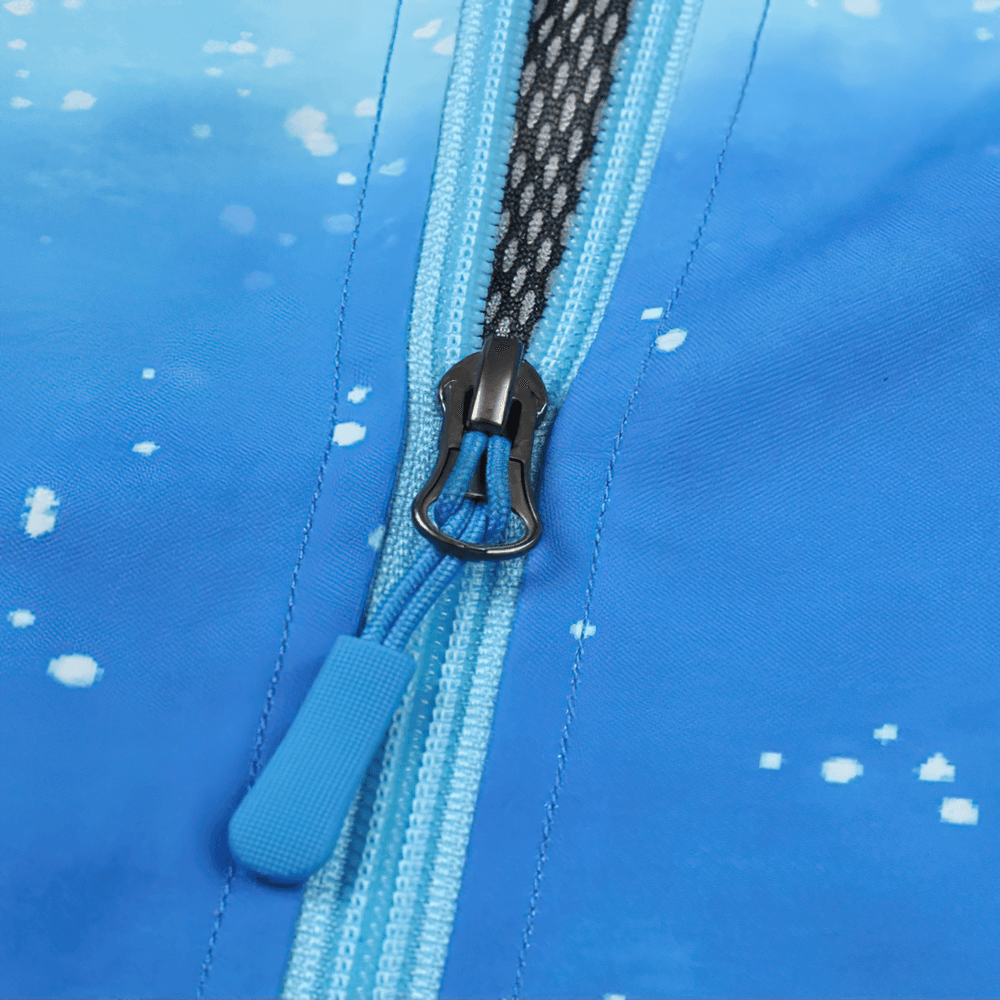 Close-up of zip detailing on the Waterproof Hiking Jacket with Hood and Zip Front - SF3605, perfect for rainy adventures.