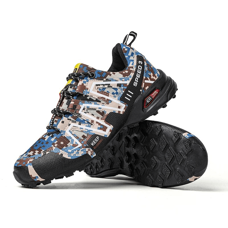 Men’s waterproof non-slip hiking shoes SF1633 with camouflage design and lace-up closure, featuring hemp upper and durable TPR outsole.