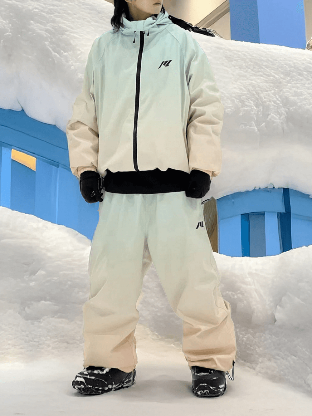 Gradient two-piece snowsuit for skiing and snowboarding, SF2476, featuring windproof jacket and pants in a stylish ombre design.