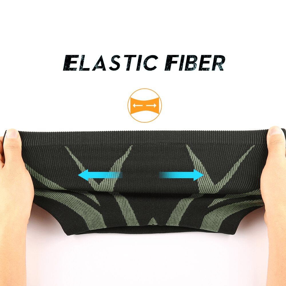 Hands stretching an elastic fiber neck gaiter for snowboarding, highlighting flexibility and comfort for women and men.