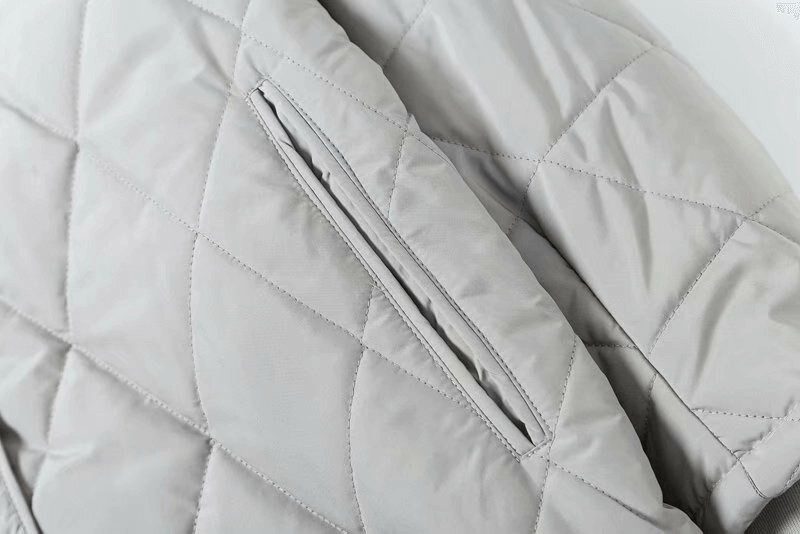 Mittellange Jacke mit lockerer Kapuze für Damen – SF1630 