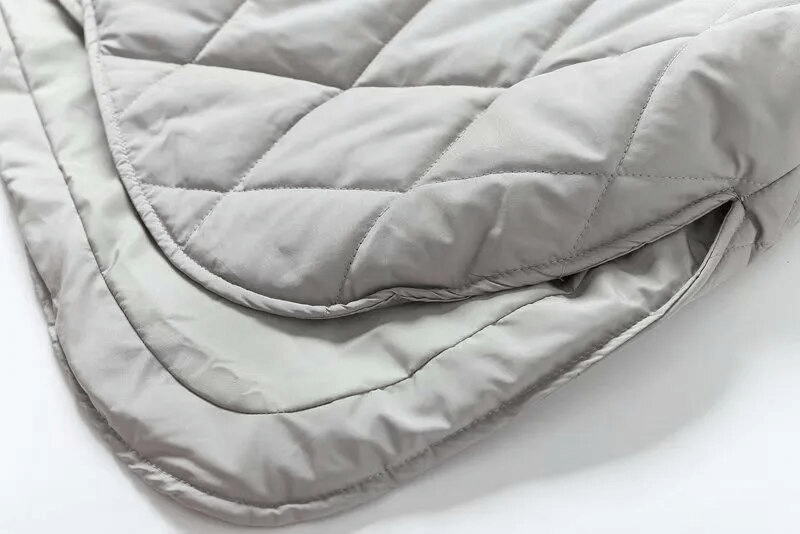 Mittellange Jacke mit lockerer Kapuze für Damen – SF1630 