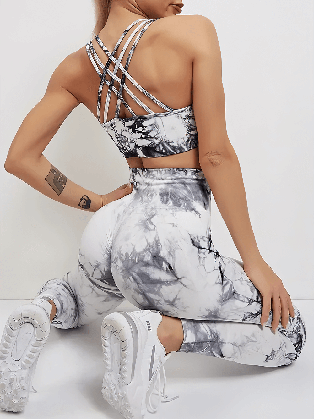 Alt Tag: Women's Seamless Tie Dye 3pcs and 4pcs Yoga Set - SF4342 cutout strappy back sports bra with high waist leggings, seamless tie dye