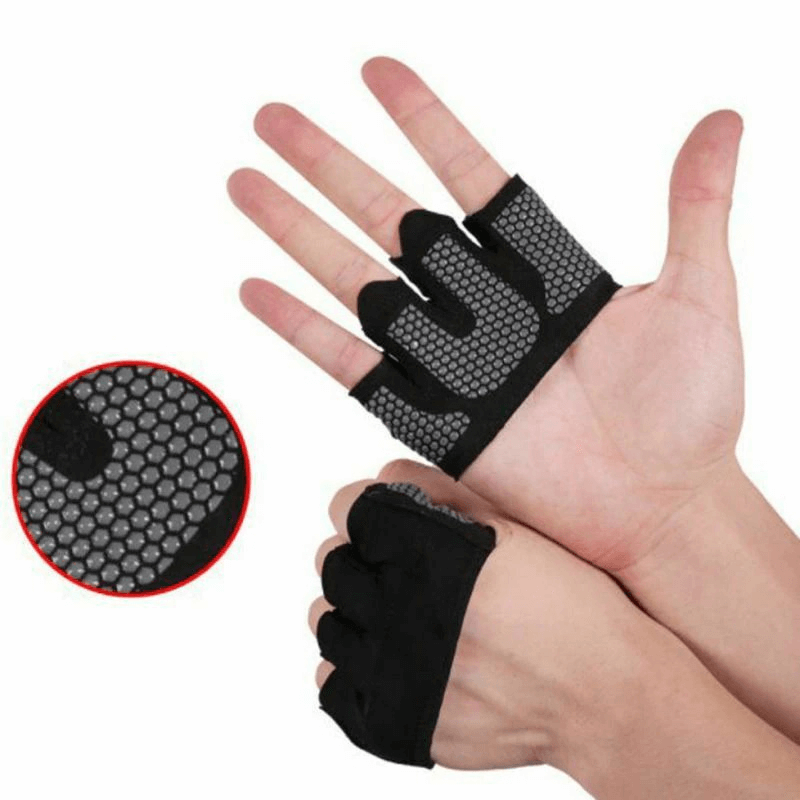 Unisex anti-slip breathable short gloves with open fingers for training, featuring acetate and silicone material, in black. SF0404 model.