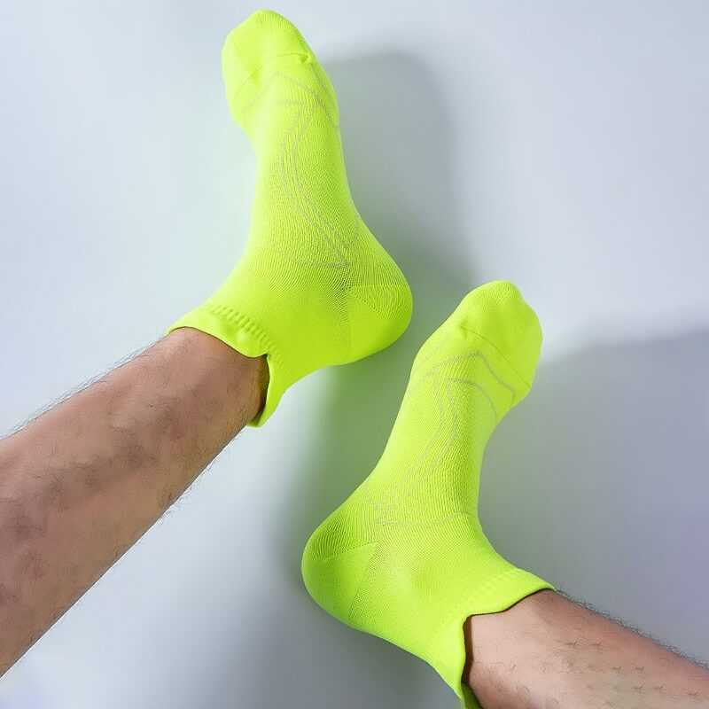 Vibrant lime green anti-sweat unisex sport socks, perfect for running and fitness, offering breathability and comfort. Model: SF0765.
