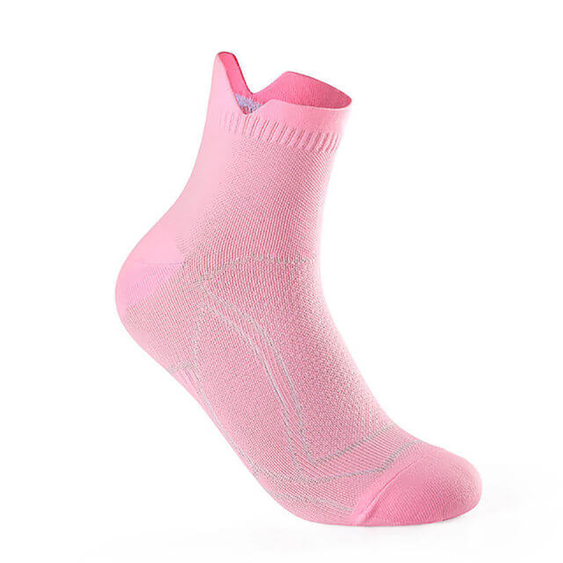 Pink unisex anti-sweat sport sock for fitness and running activities, featuring a comfortable middle-tube design.
