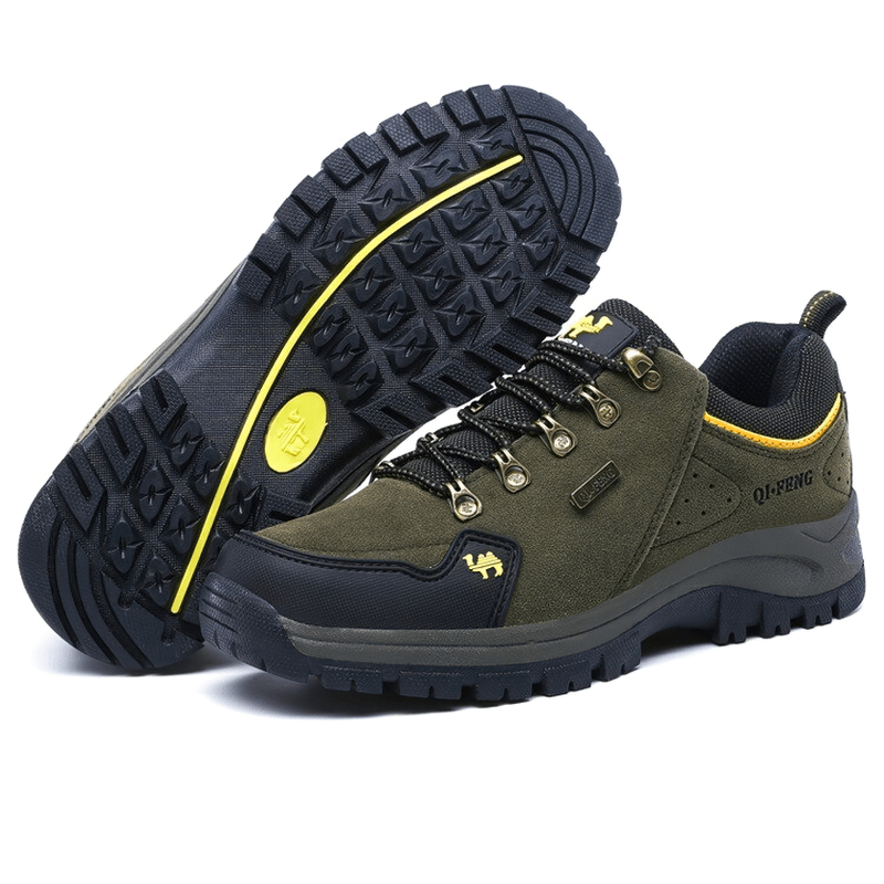 Athletic non-slip waterproof hiking shoes with breathable leather upper and robust rubber outsole for outdoor trekking, SF0246.