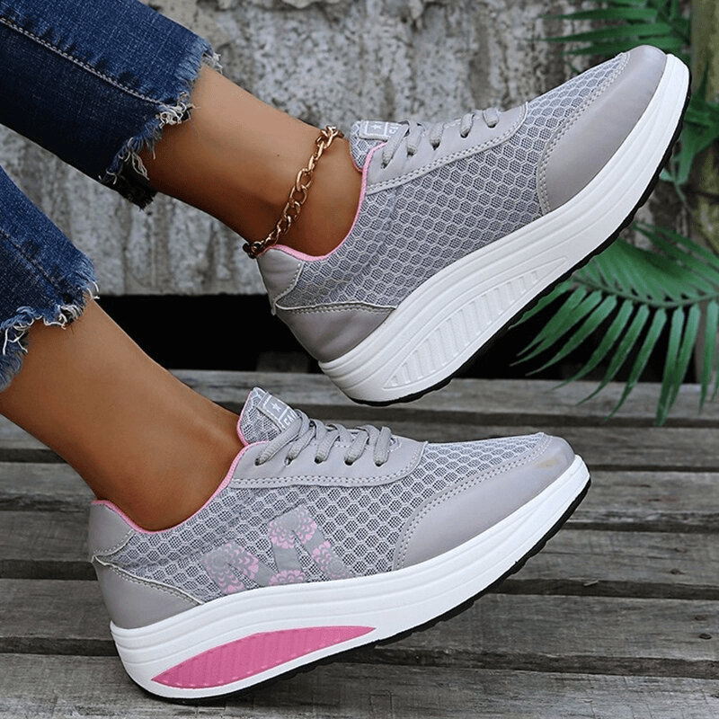 Breathable Mesh Thick Bottom Sneakers with Lace-Up Design and PU Leather Insole, Perfect for Casual Comfort and Style.