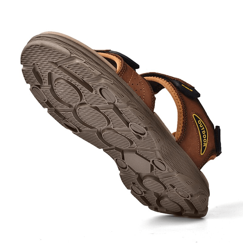 Casual genuine leather sandals with soft EVA soles for hiking and trekking, showcasing durable outdoor design and comfort.