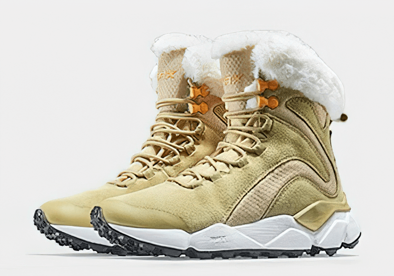 Women's casual lace-up leather snow boots with fur, featuring waterproof design and plush lining for warmth, model SF0287.