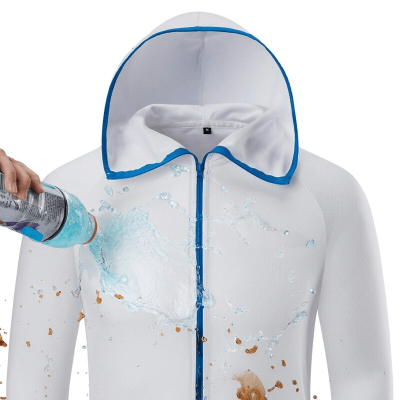 Lightweight men's sunscreen jacket with waterproof feature, showcasing water resistance and stylish design.