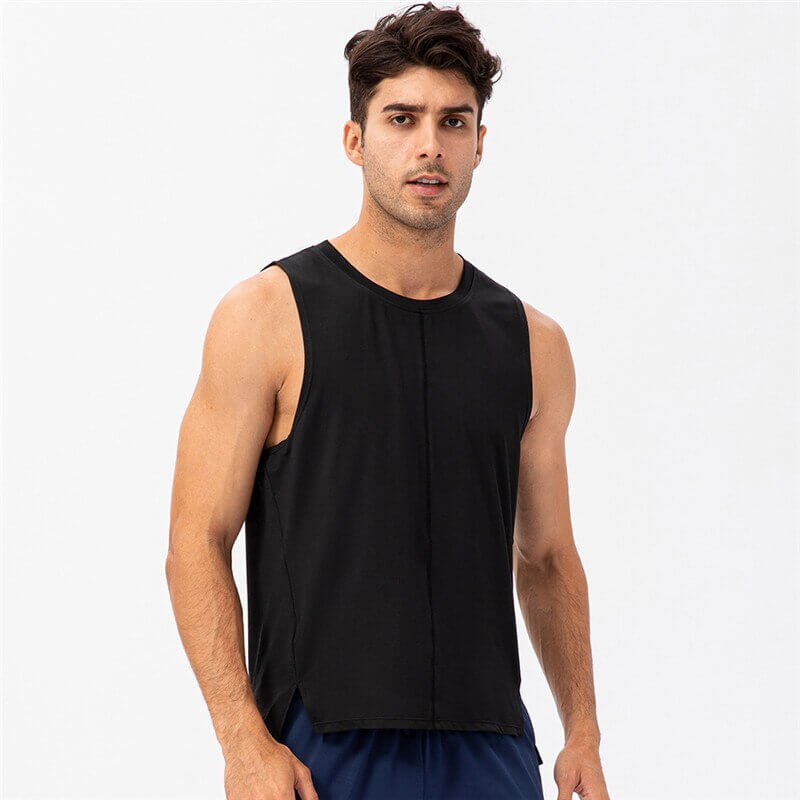 Man wearing a casual black O-neck mesh tank top, perfect for men's basketball and high-intensity workouts, offering freedom of movement.