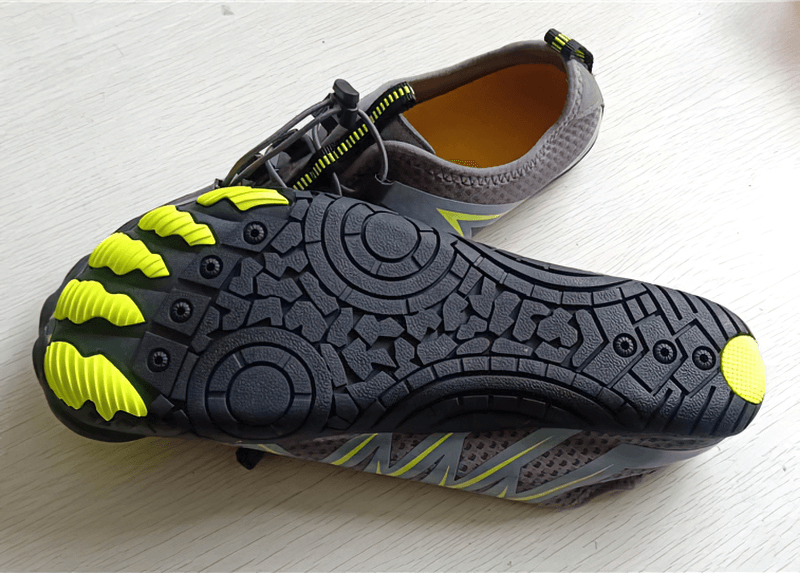 Drainage Antiskid Sole Sports Breathable Shoes for Swimming with vibrant yellow sole, perfect for aquatic activities, SF0557.