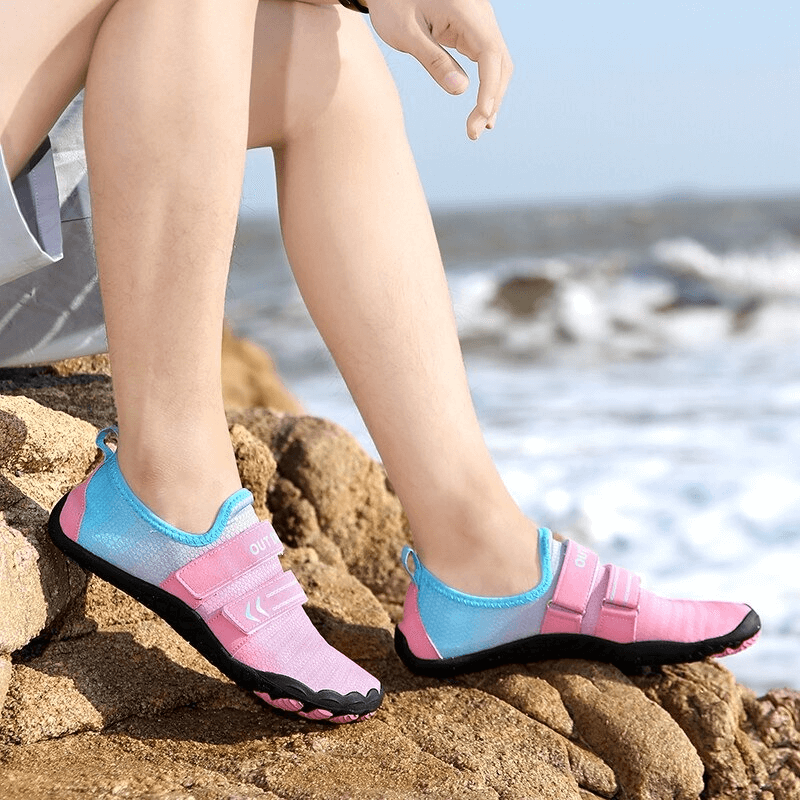 Elastic Aqua Shoes with Drainage Hole Sole / Swimming Sports Shoes - SF0514