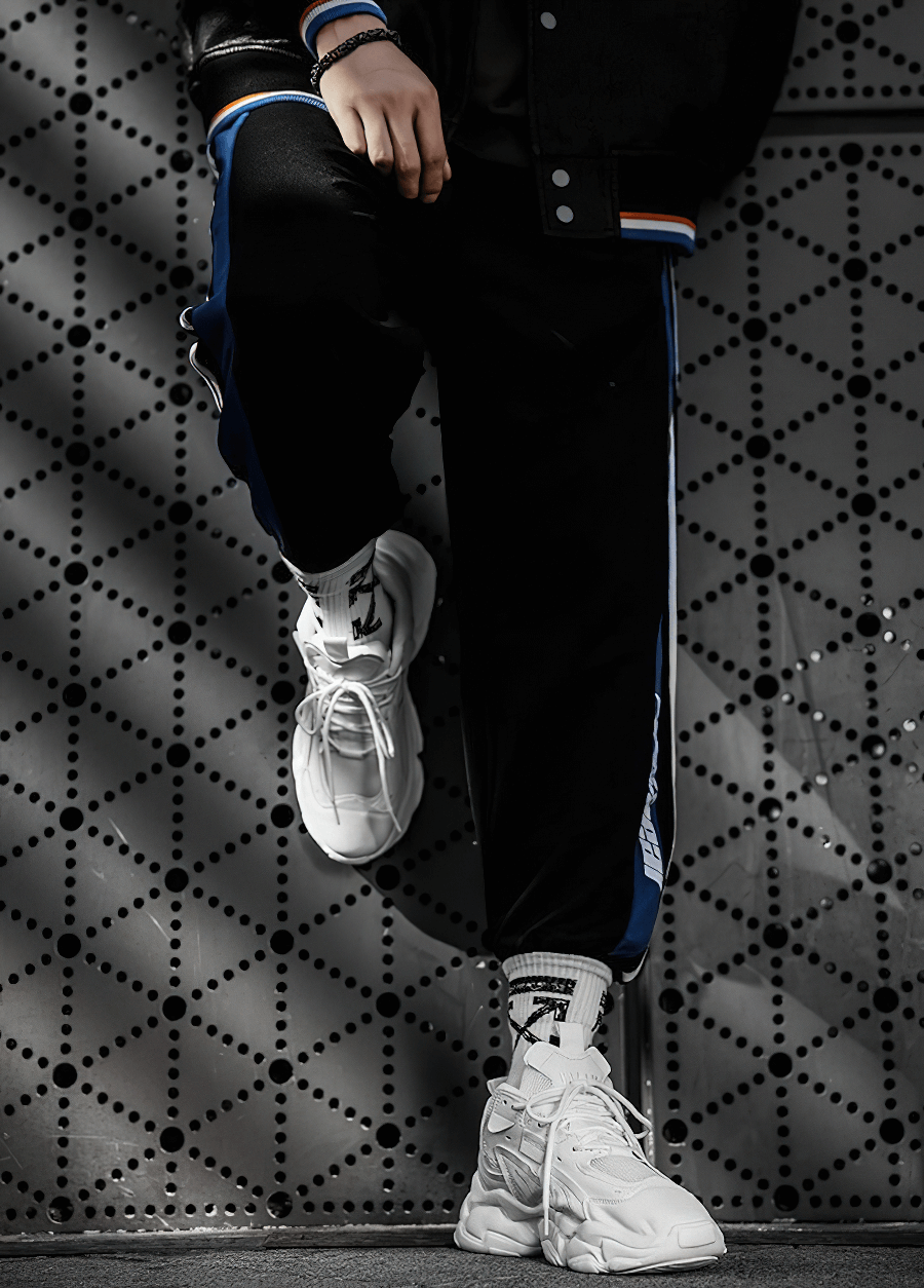 Fashion Lace-Up Platform Male Sneakers in white with mesh design, offering breathability and style for the modern man.