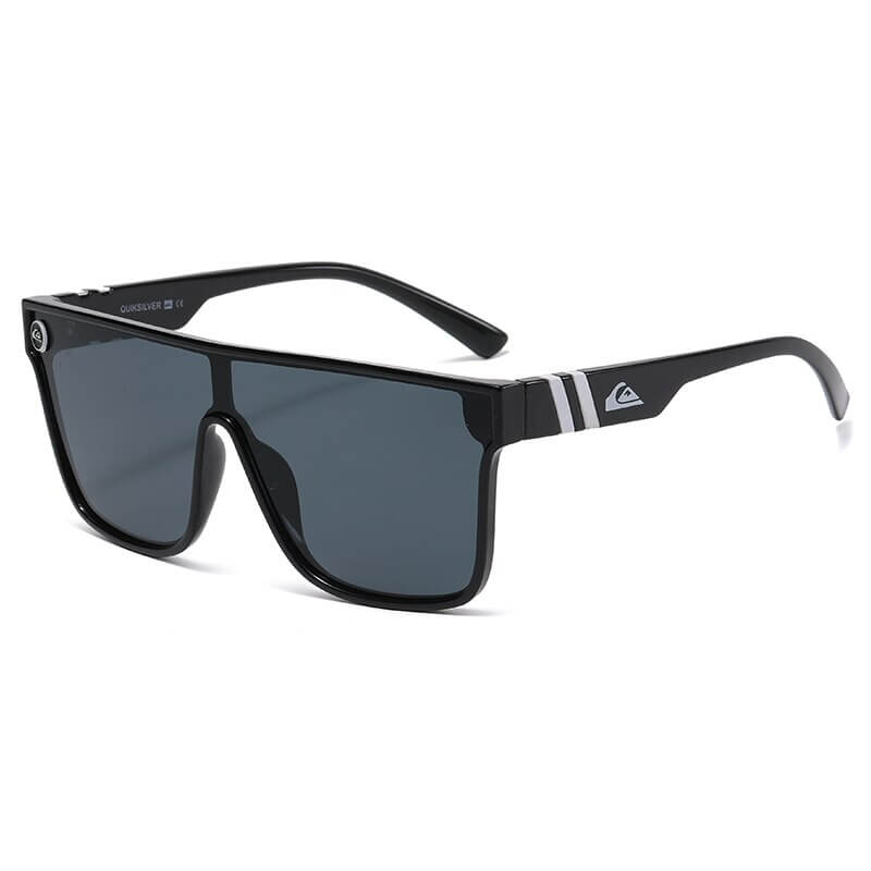 Fashion large frame sunglasses SF0741, unisex design, black frame with UV400 protection and anti-reflective lenses, ideal sun protection.