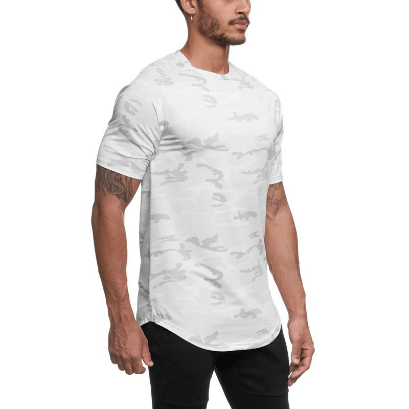 Model wearing Fashion O-Neck Short Sleeves Jersey T-Shirt for Men in white broadcloth cotton