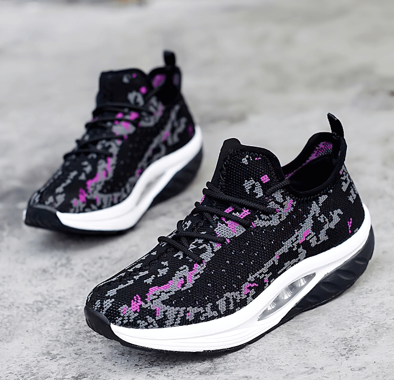 Fitness Women's lace-up platform sports sneakers in black with pink accents, featuring breathable mesh and EVA cushioning.