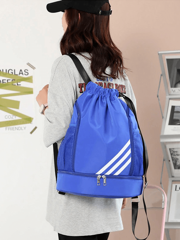 Unisex blue gym drawstring bag for men and women, ideal sports backpack with ample storage space and comfortable fit, model SF0237.