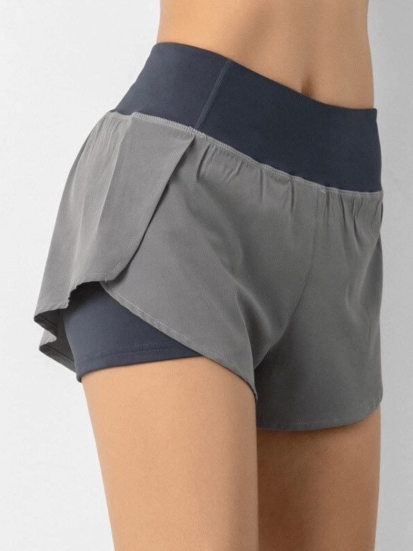 Lightweight elastic quick-dry women's shorts, featuring a breathable design and comfortable fit, perfect for sports and activewear.