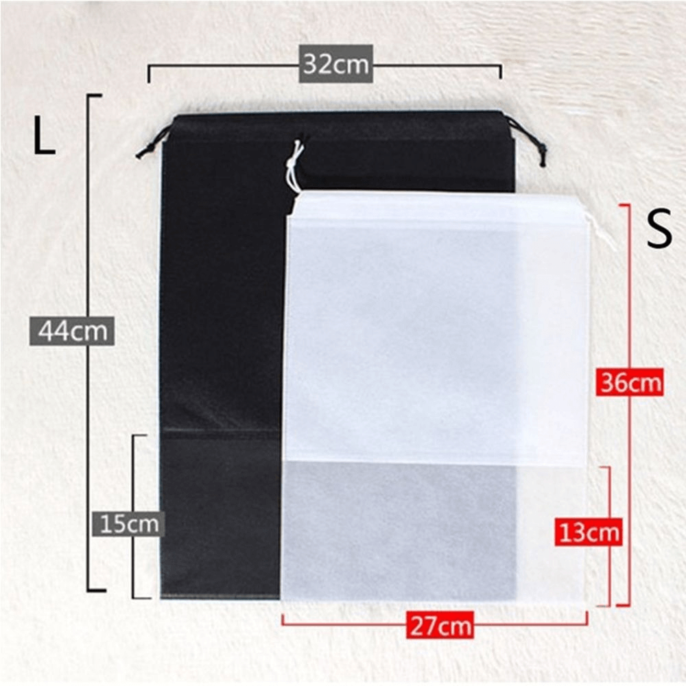 Size comparison of black and white quick-dry waterproof shoe bags for sports shoes, highlighting dimensions for easy sizing.