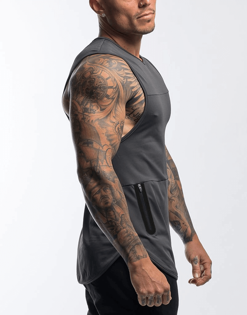 Male quick-dry bodybuilding tank top with pocket, breathable sportswear ideal for gym workouts, featuring stylish o-neck collar.