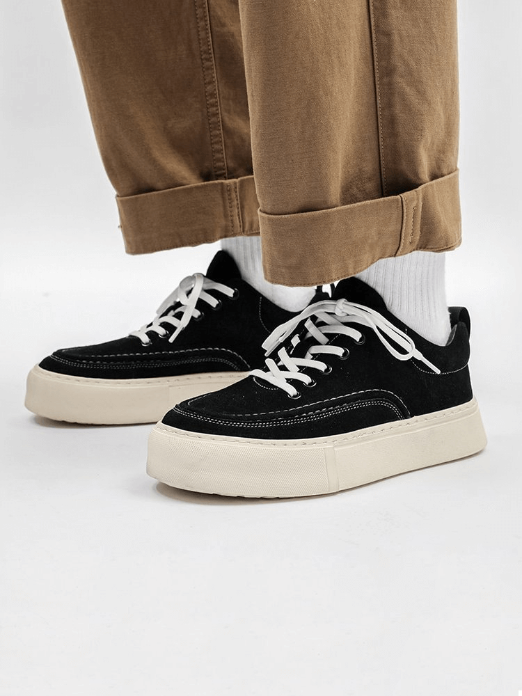 Men's breathable casual shoes, leather stylish sneakers SF0973, black with white soles, paired with brown pants for a chic look