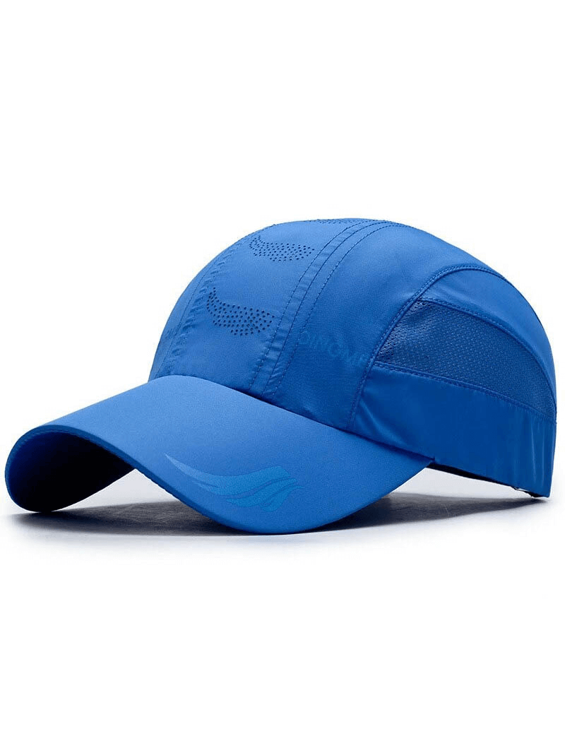 Blue mesh breathable sports golf hat with adjustable buckle, featuring quick-dry polyester material for sun protection and moisture-wicking comfort.