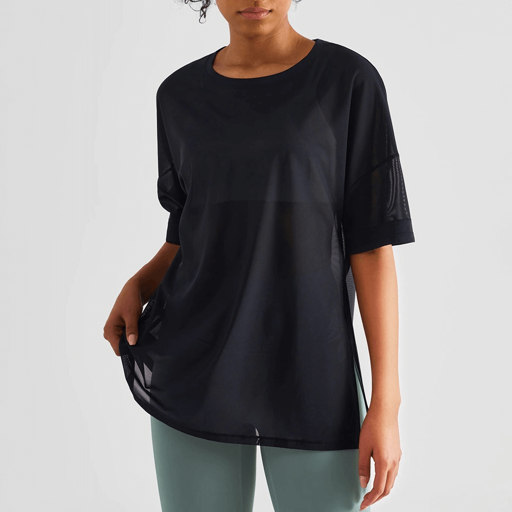 Women's black mesh casual sports T-shirt with short sleeves, perfect for quick drying and workout versatility.