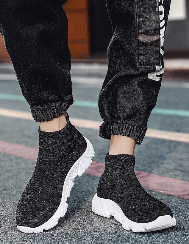 Unisex mesh elastic breathable sneakers SF1215, slip-on sports shoes with EVA cushioning, ideal for casual wear. Black color