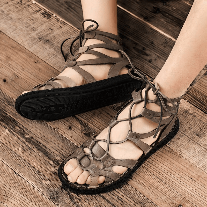 Non-Slip Trekking Men's Lightweight Hiking Sandals SF1100 - Laced design, breathable comfort on wooden floor