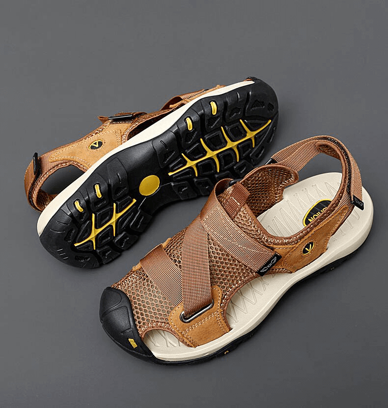 Outdoor mesh breathable sandals with Velcro, rubber sole for grip, PU leather insole, designed for comfort and durability. Model SF1097.